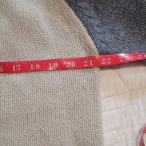 💜2 for $10💜Bundle and save. One of a kind sweater with hand woven details. - Picture 10 of 10